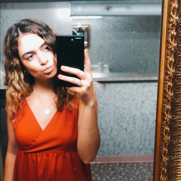 Meet your Posher, Meaghan - Picture 3 of 4